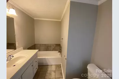 102 McDowell Street, Great Falls, SC 29055 - Photo 32