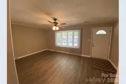 102 McDowell Street, Great Falls, SC 29055 - Photo 14