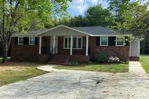 102 McDowell St, Great Falls, SC 29055 - Photo 1