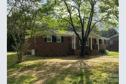 102 McDowell Street, Great Falls, SC 29055 - Photo 2