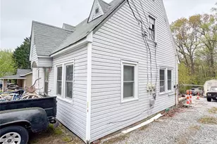 172 Sunset Dr, Thomasville, NC 27360 - Photo 12