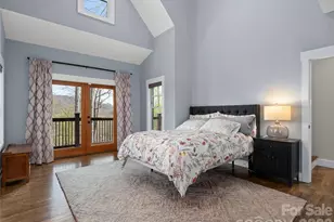 711 Winfield Dr, Clyde, NC 28721 - Photo 24