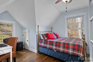 711 Winfield Dr, Clyde, NC 28721 - Photo 32