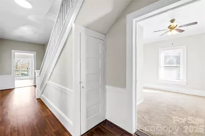 257 Jefferson Street, Statesville, NC 28677 - Photo 6