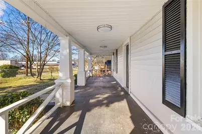 257 Jefferson Street, Statesville, NC 28677 - Photo 2