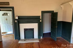 145 W Burnsville St, Wadesboro, NC 28170 - Photo 22