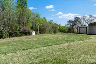 6004 Aaron Ln, Hamptonville, NC 27020 - Photo 32