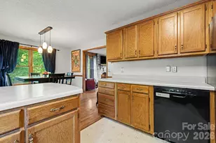 2040 Burke Rd, Shelby, NC 28152 - Photo 16