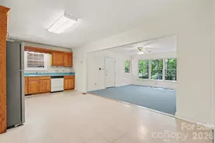 804 Phillips St, Shelby, NC 28150 - Photo 16