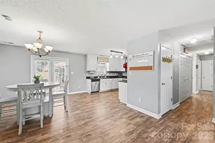 353 Woodlawn Ave, Mount Holly, NC 28120 - Photo 10