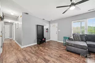 353 Woodlawn Ave, Mount Holly, NC 28120 - Photo 6