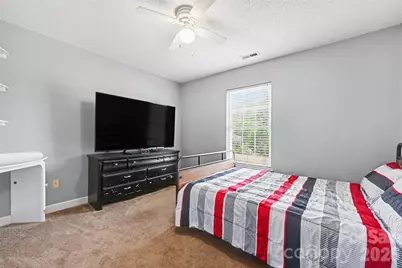 353 Woodlawn Avenue, Mount Holly, NC 28120 - Photo 20