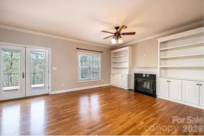 4726 Crystal Falls Avenue, Hickory, NC 28601 - Photo 12