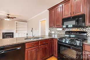 4726 Crystal Falls Ave, Hickory, NC 28601 - Photo 16