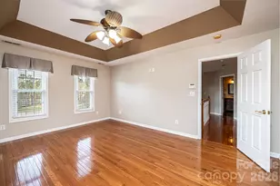4726 Crystal Falls Ave, Hickory, NC 28601 - Photo 20