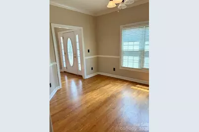 4726 Crystal Falls Avenue, Hickory, NC 28601 - Photo 8