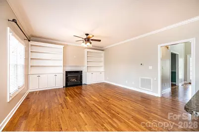 4726 Crystal Falls Avenue, Hickory, NC 28601 - Photo 14