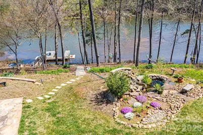 4726 Crystal Falls Avenue, Hickory, NC 28601 - Photo 4