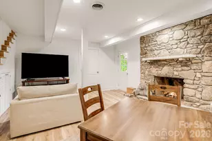 92 Rose Hill Rd, Asheville, NC 28803 - Photo 28