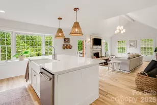 92 Rose Hill Rd, Asheville, NC 28803 - Photo 10