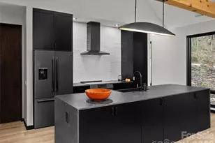 80 Hemlock Cir, Black Mountain, NC 28711 - Photo 14