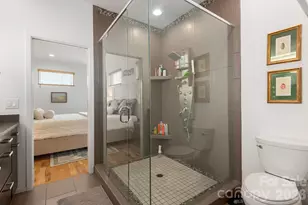 933 Westbrook Dr, Charlotte, NC 28202 - Photo 16