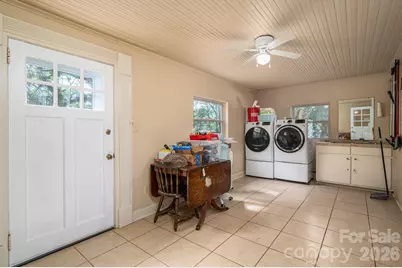 1105 Hillcrest Drive, Cherryville, NC 28021 - Photo 24