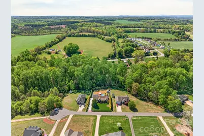 176 Foy Lane, Statesville, NC 28625 - Photo 4