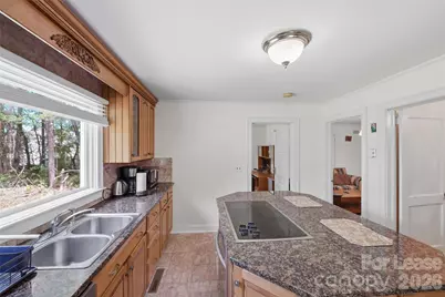 3120 Baucom Road, Charlotte, NC 28269 - Photo 14