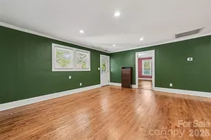 3001 Tuckaseegee Rd, Charlotte, NC 28208 - Photo 6