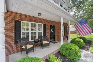 2007 Enderbury Dr, Indian Trail, NC 28079 - Photo 4