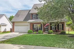 2007 Enderbury Dr, Indian Trail, NC 28079 - Photo 2