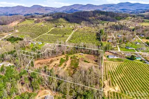 984 Pace Rd, Hendersonville, NC 28792 - Photo 6