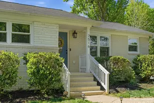 7516 Thorncliff Dr, Charlotte, NC 28210 - Photo 2