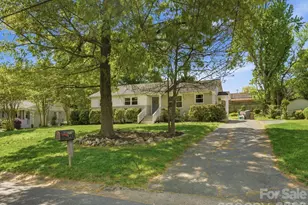 7516 Thorncliff Dr, Charlotte, NC 28210 - Photo 32