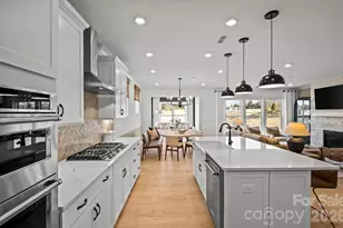 1016 WT Ferguson Dr, Matthews, NC 28104 - Photo 6