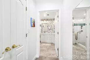 401 N Church St, Charlotte, NC 28202 - Photo 20