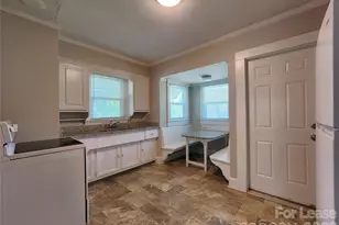 12 Woodsdale Pl SE, Concord, NC 28025 - Photo 4