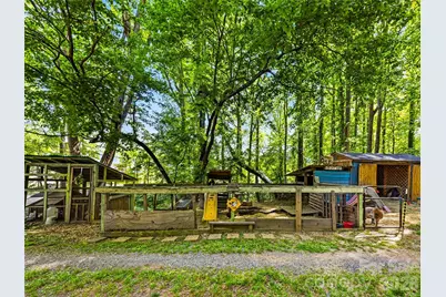 103 Old US 19 23 Highway, Candler, NC 28715 - Photo 30