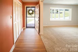 414 Patton St, Morganton, NC 28655 - Photo 4