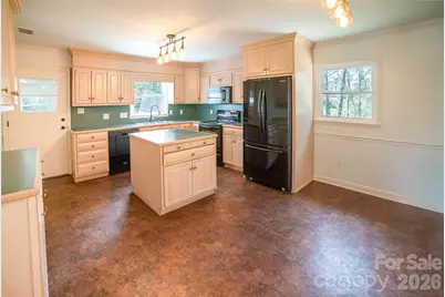 414 Patton Street, Morganton, NC 28655 - Photo 10