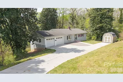 414 Patton Street, Morganton, NC 28655 - Photo 2