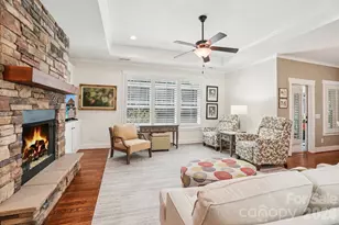 31 N Anvil Ave, Hendersonville, NC 28792 - Photo 8