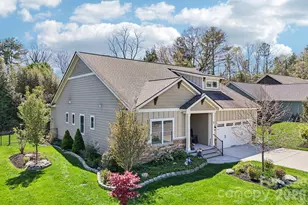 31 N Anvil Ave, Hendersonville, NC 28792 - Photo 2