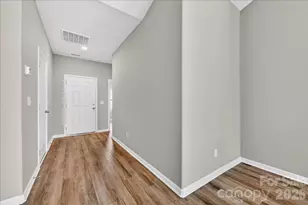 4322 One Mile Wy, Charlotte, NC 28215 - Photo 6