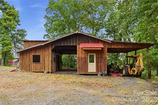 2305 Monteith Ln, Connelly Springs, NC 28612 - Photo 32