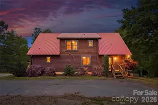 2305 Monteith Ln, Connelly Springs, NC 28612 - Photo 2