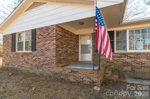 125 Pine Cir Dr, Rockingham, NC 28379 - Photo 2