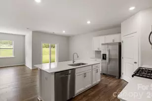 42 Ridgehaven Dr, Waynesville, NC 28786 - Photo 6