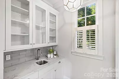313 Wendover Hill Court, Charlotte, NC 28211 - Photo 16